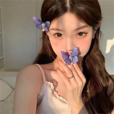 女高音们